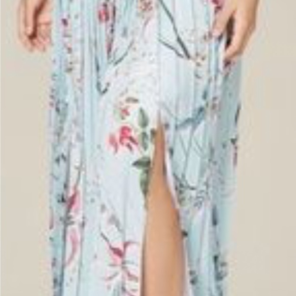 Bebe Two piece set - Picture 3 of 4